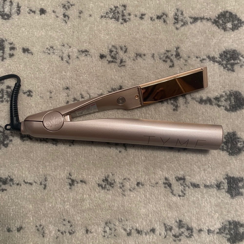 TYME Curling Iron